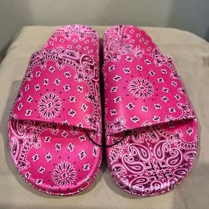 NEW STEVE MADDEN Sofi Slide Sandal in Pink Paisley Size 9